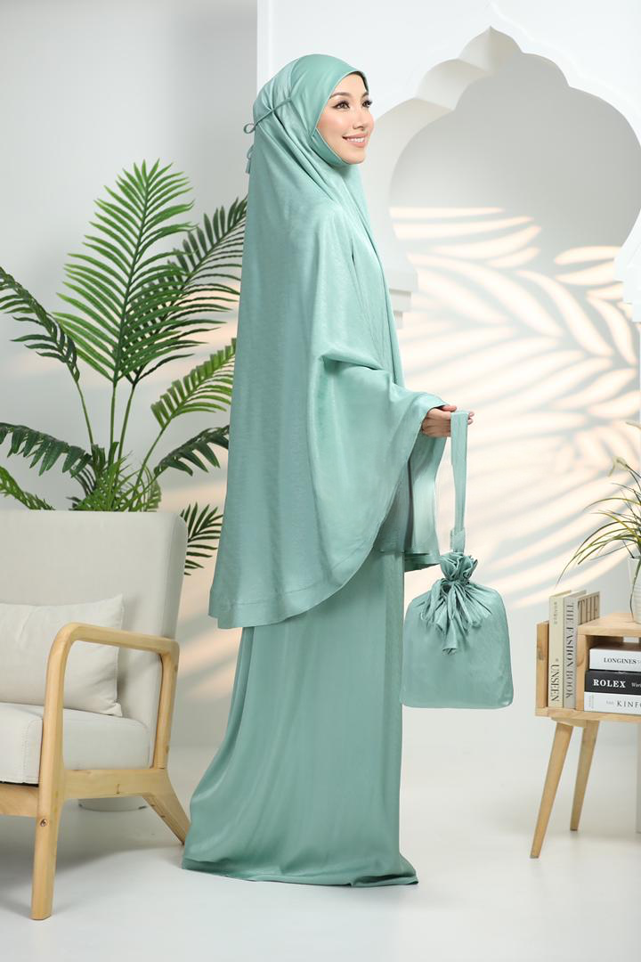 Satin Muslim queen (Green)