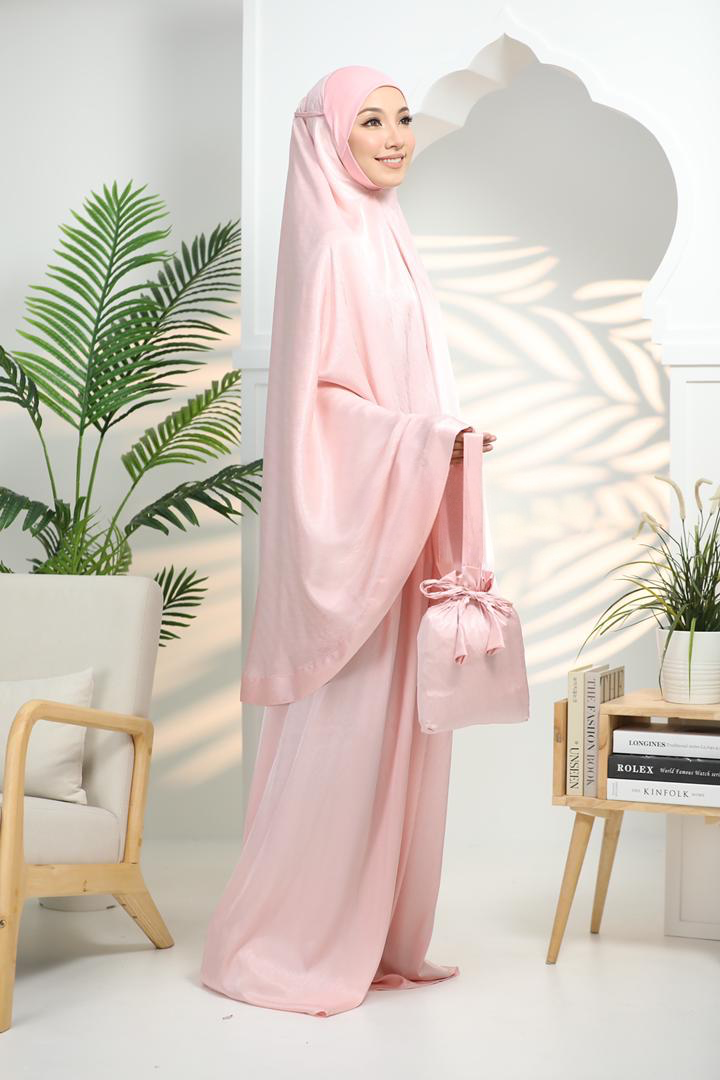 Satin Muslim Queen (Rose clair/ Light Pink)