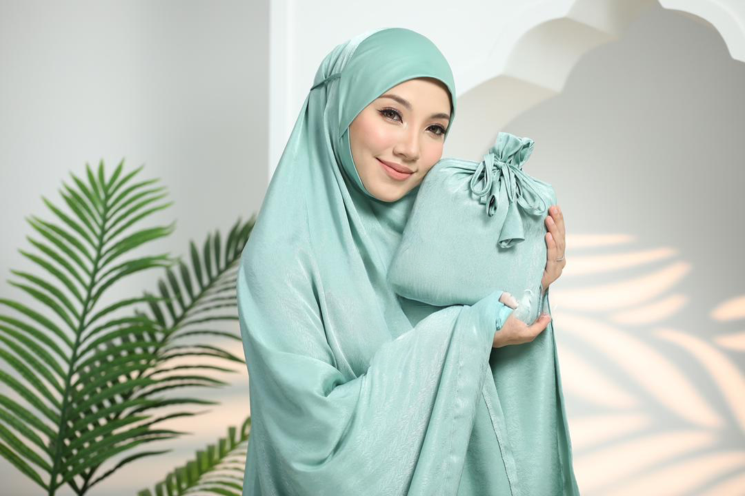 Satin Muslim queen (Green)