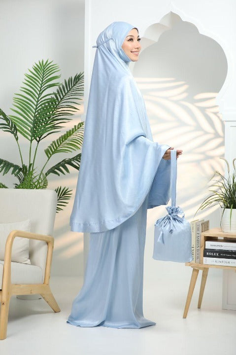 Satin Muslim queen (Bleu clair / Sea blue)